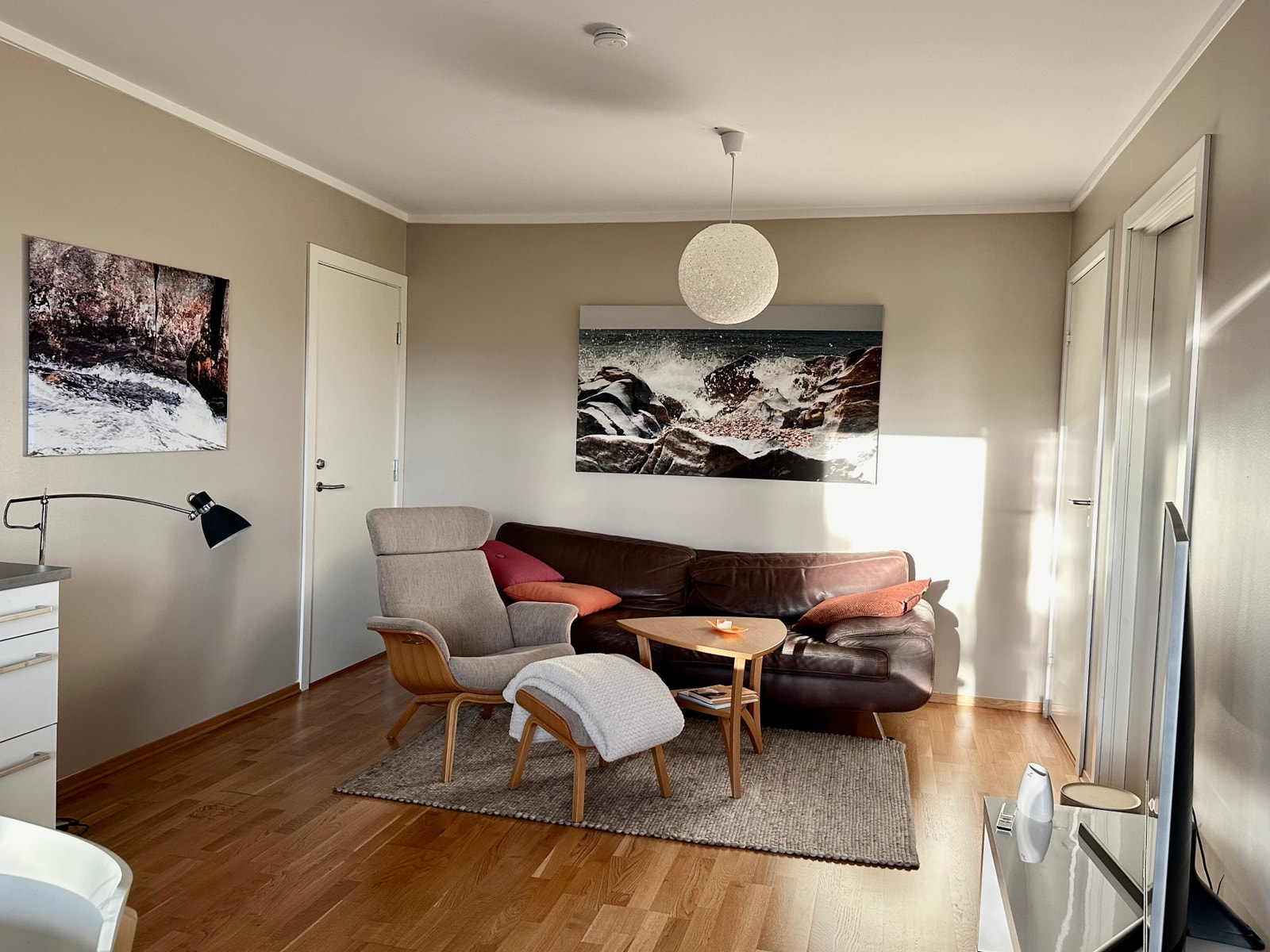 stue sett fra dør Galleribilde