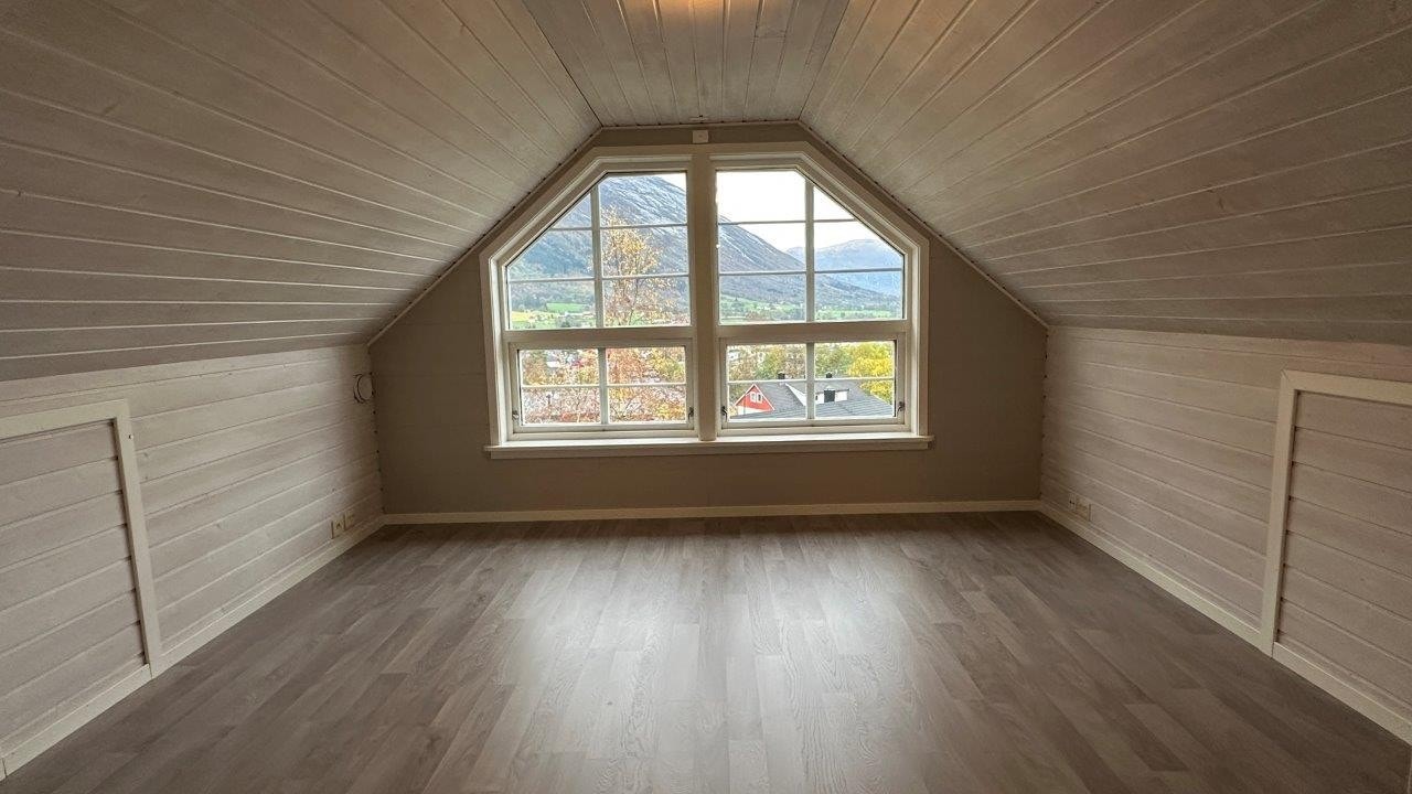 Loftsstove Galleribilde