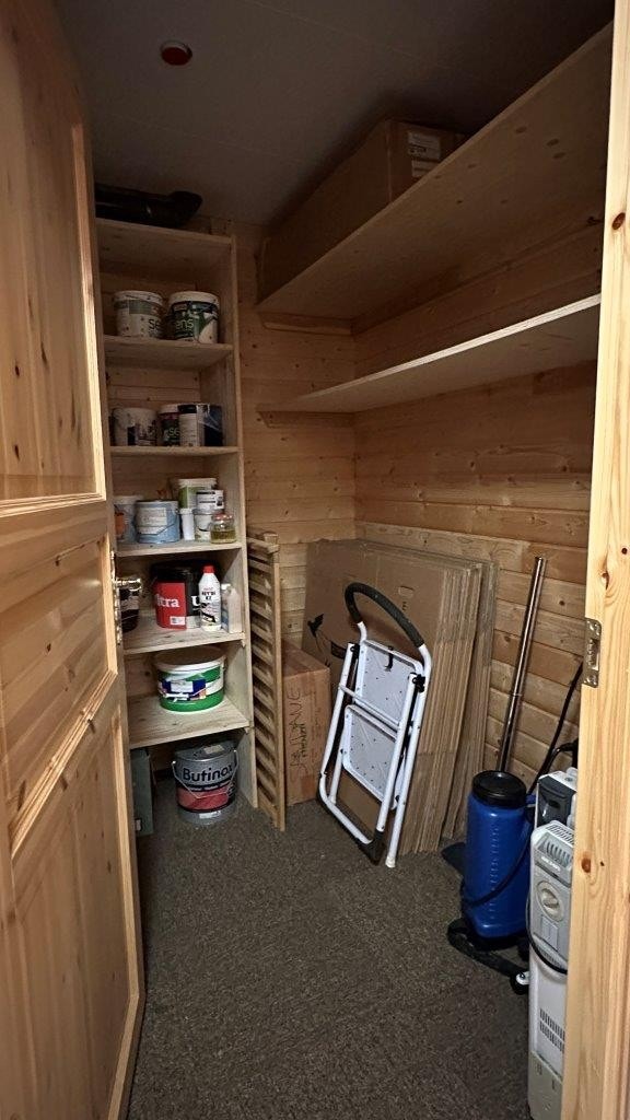 Bod kjellar Galleribilde