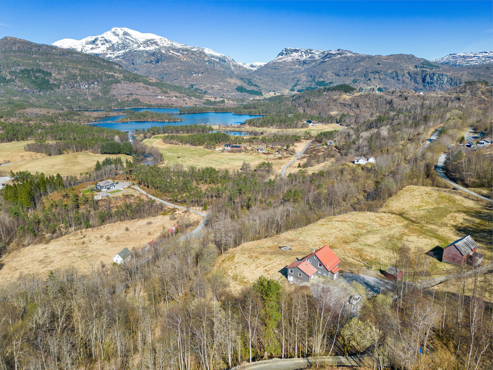 Velkommen til vakre Hålandsdalen! Galleribilde