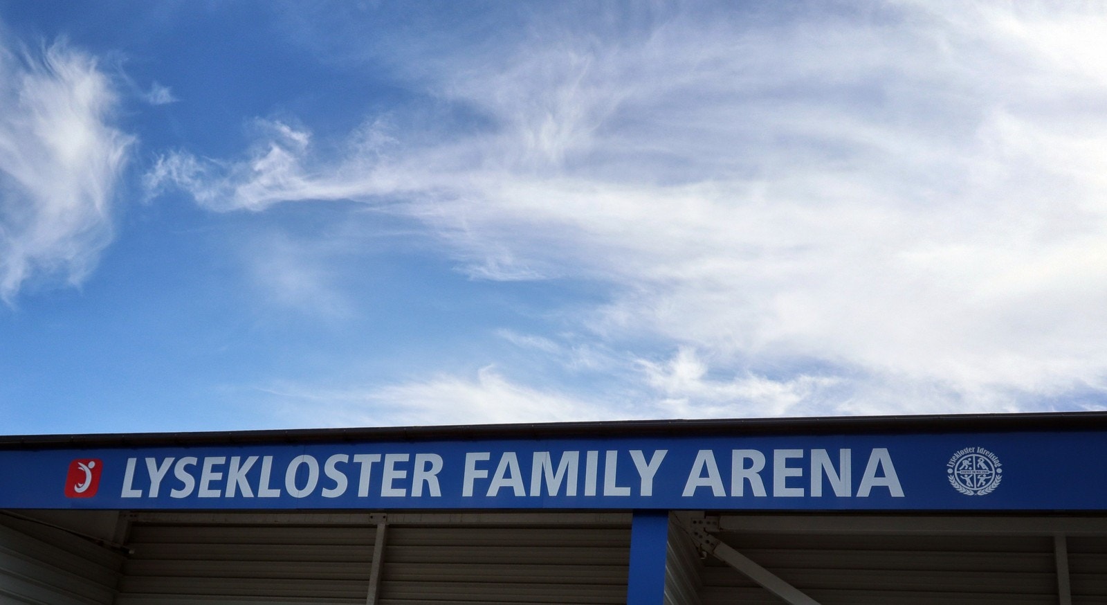 Et hav av fritidsaktiviteter, fotball, håndball, volleyball m.m. Galleribilde