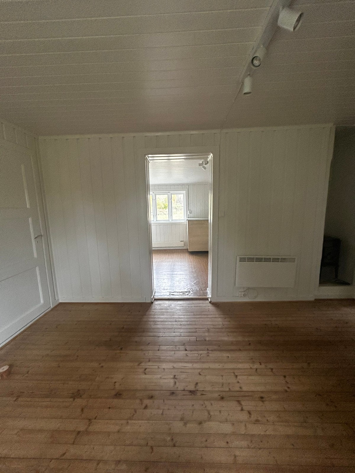 Fra stue og inn mot kjøkken Galleribilde