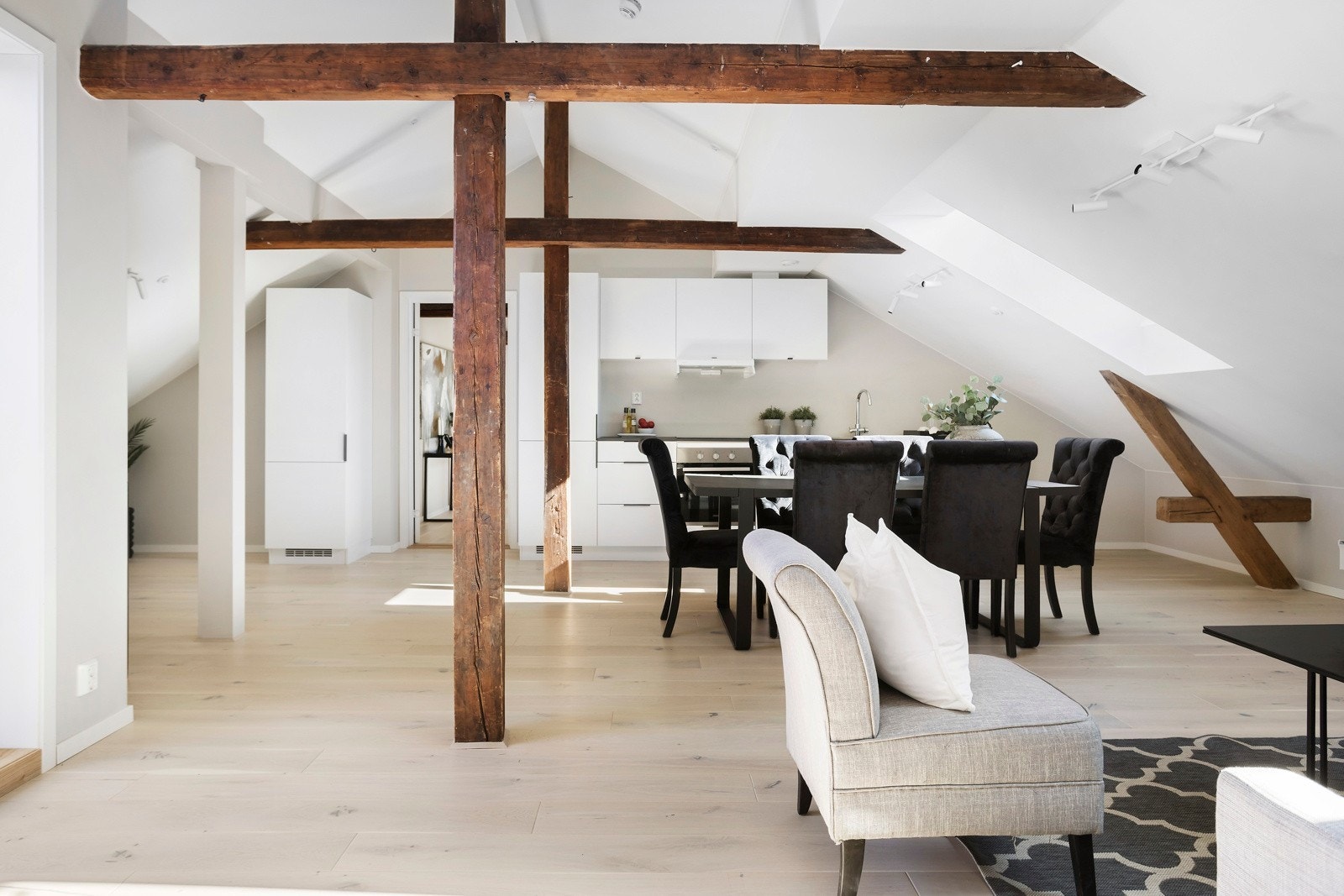 Stue/kjøkken Galleribilde