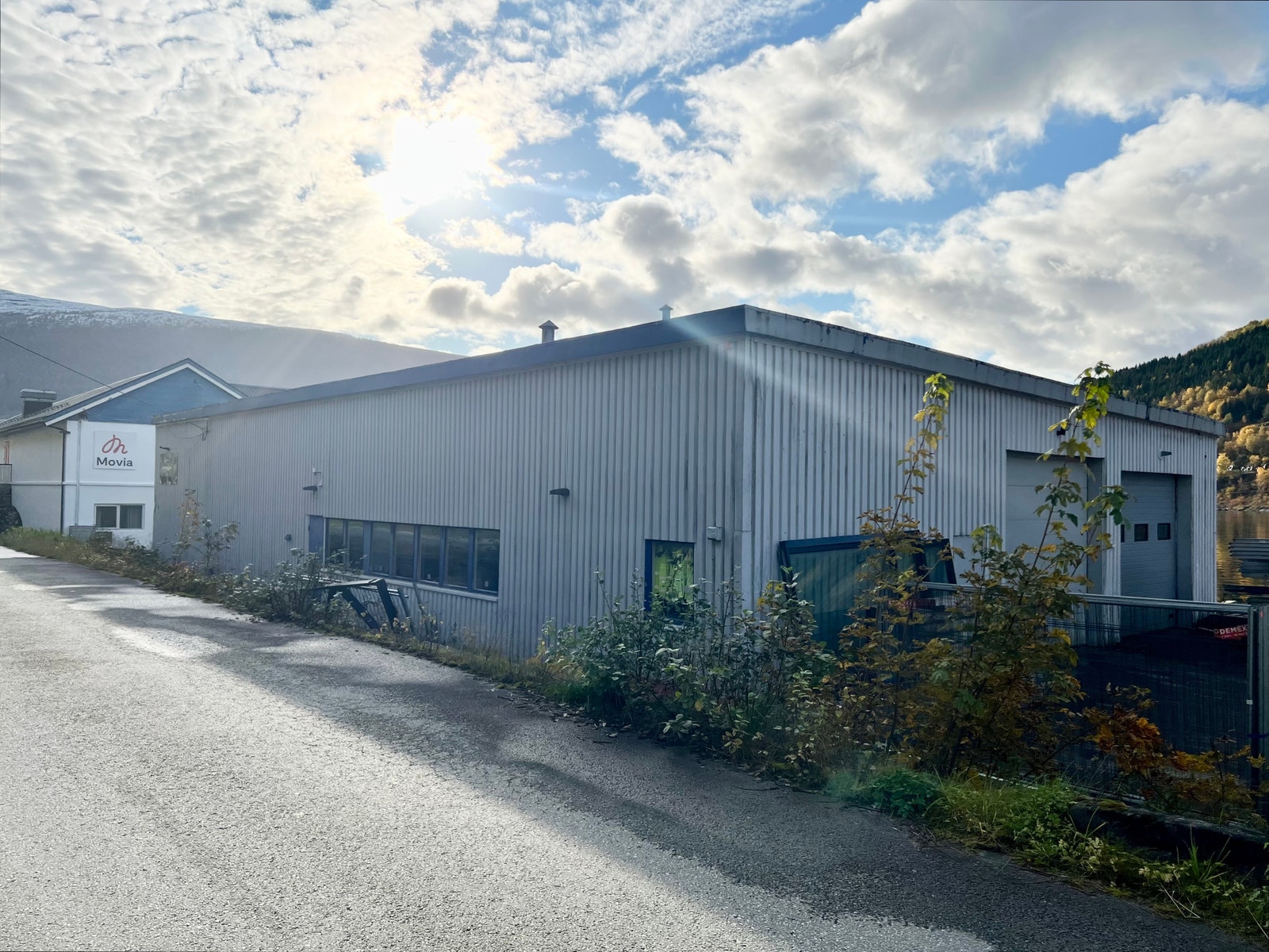 Fasade frå nord/aust Galleribilde