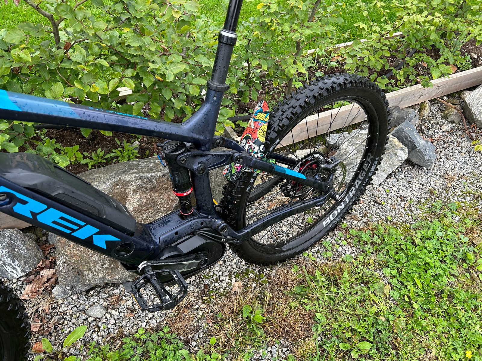 Trek Powerfly FS 8 LT medium FINN torget