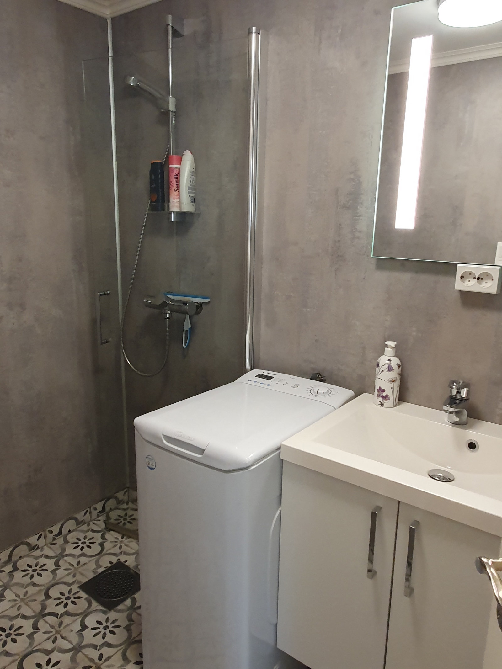 Bad/vaskemaskin Galleribilde