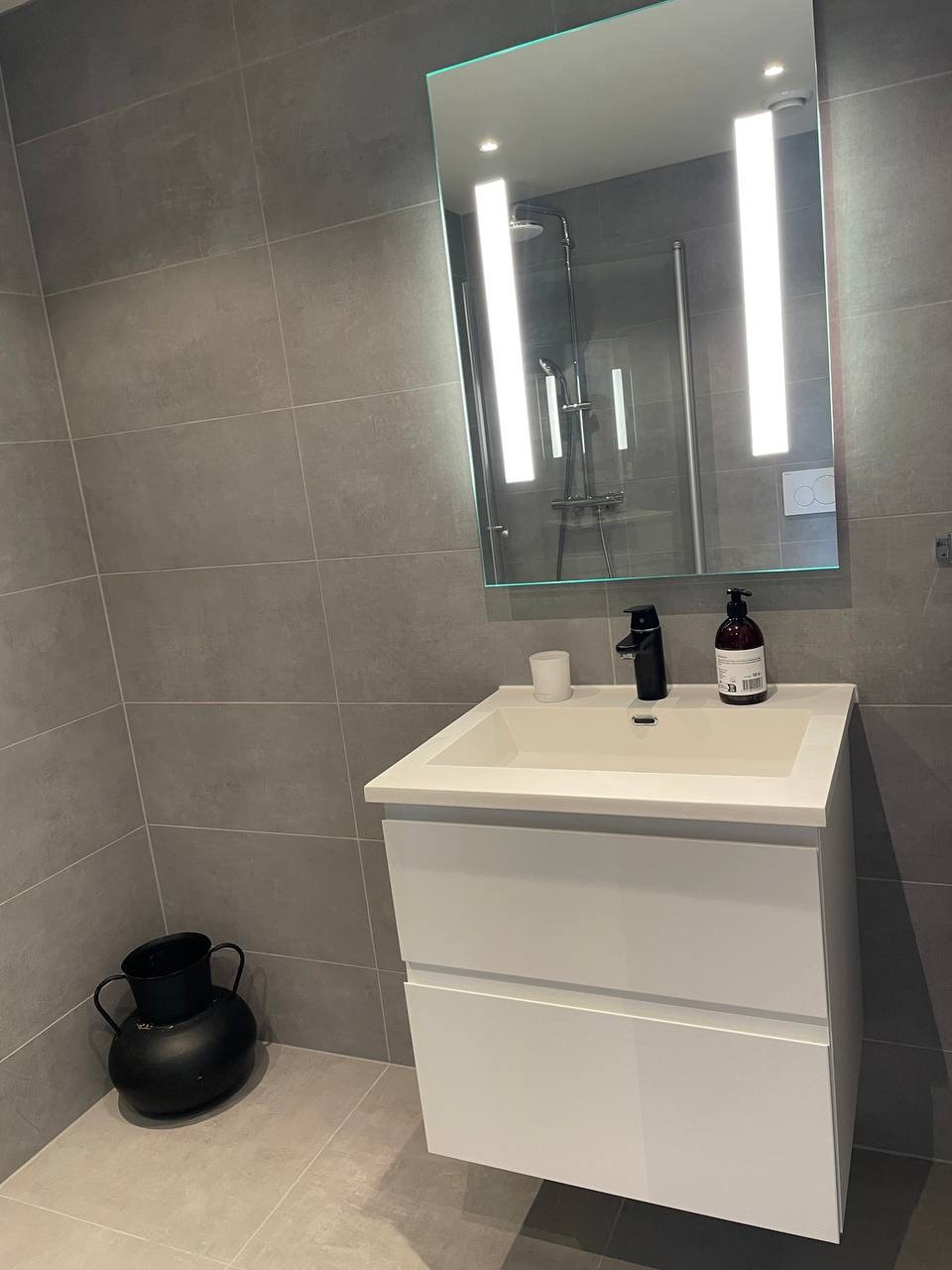 Badet i første etasjen Galleribilde