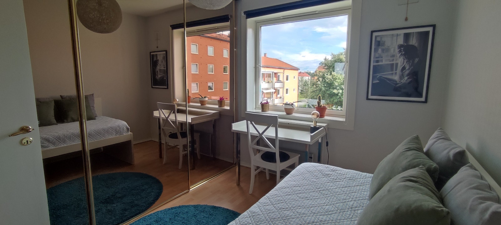 Soverom 2. Fint soverom, hjemmekontor eller gjesterom. Galleribilde