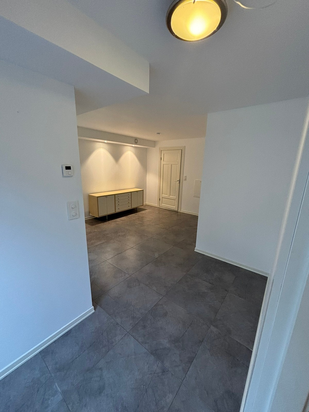 Nyoppusset hybel Galleribilde