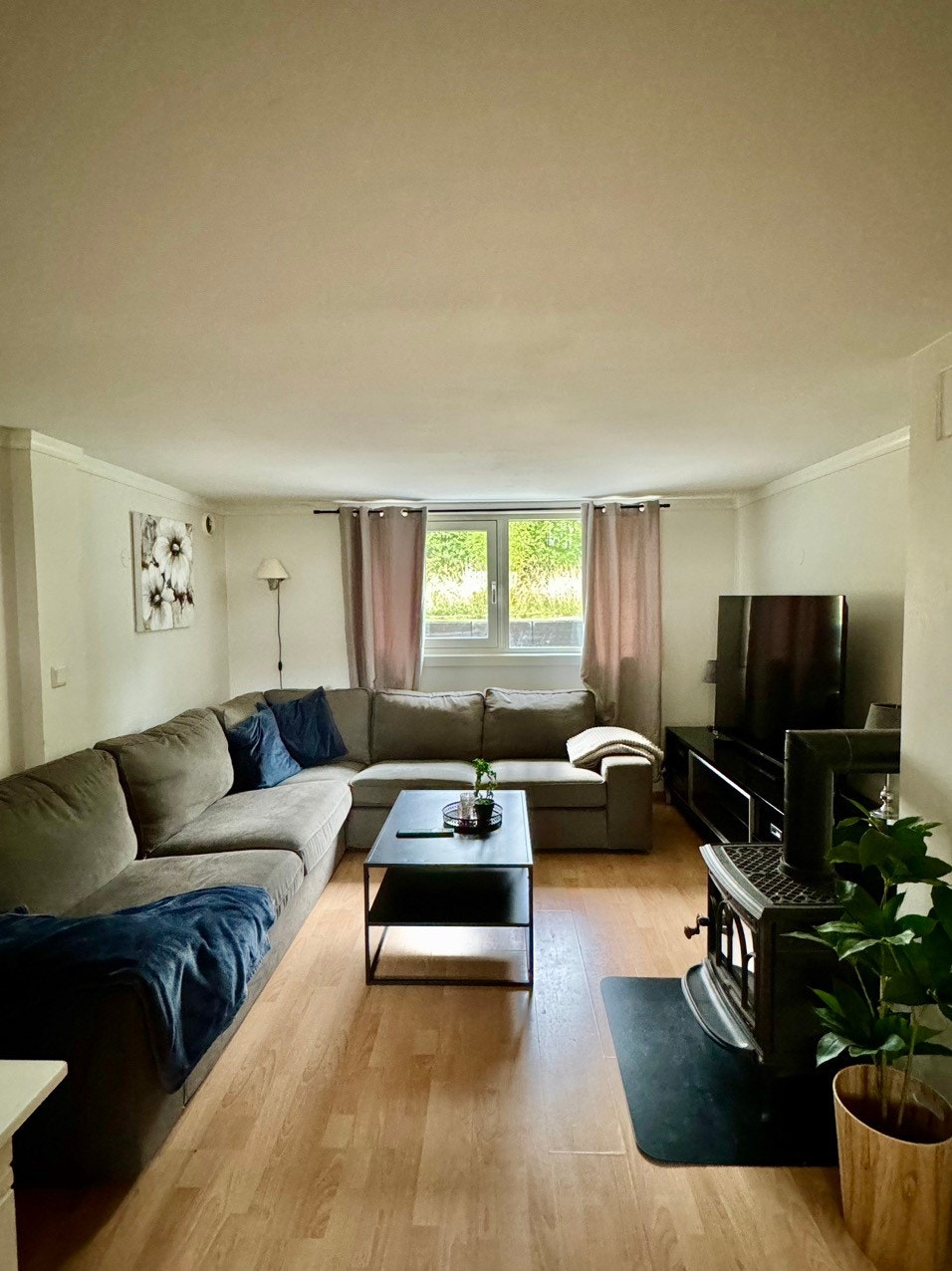 Møblert stue Galleribilde