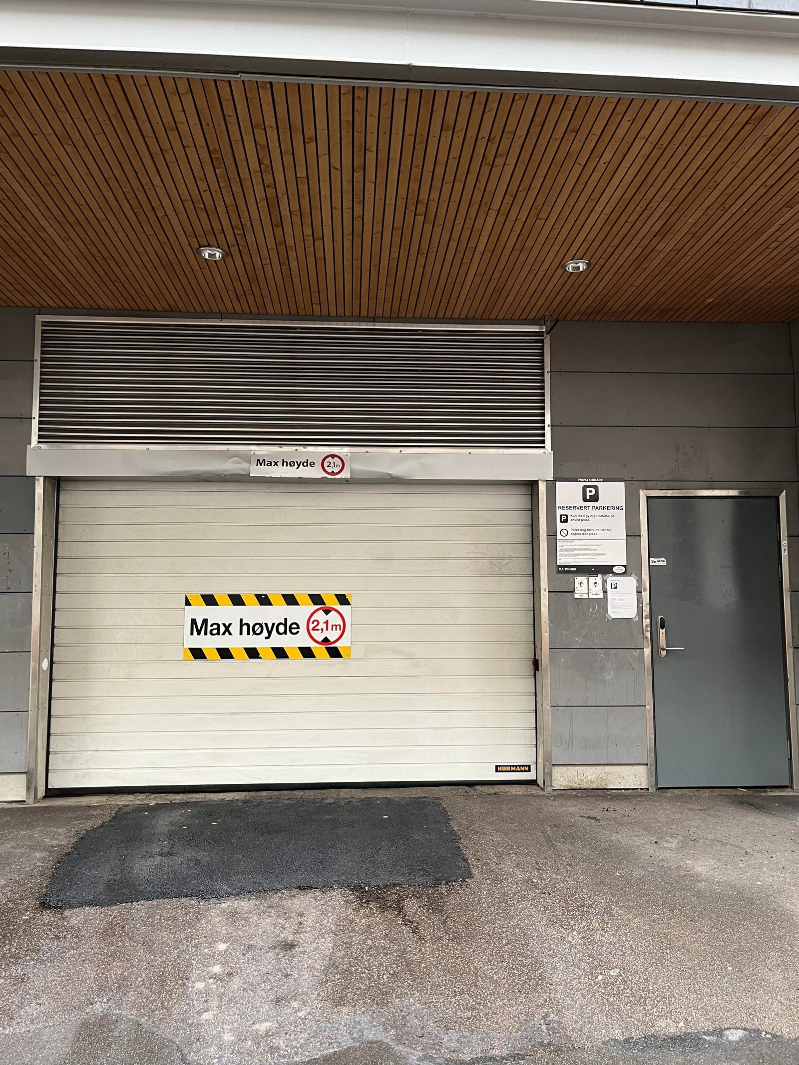 Inngang #1 - Platous gate Galleribilde