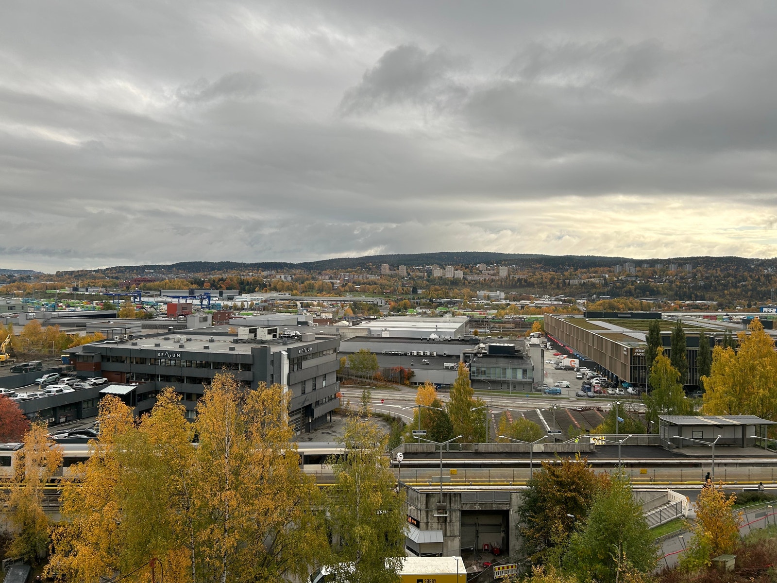 Utsikt sydøst fra stuen Galleribilde