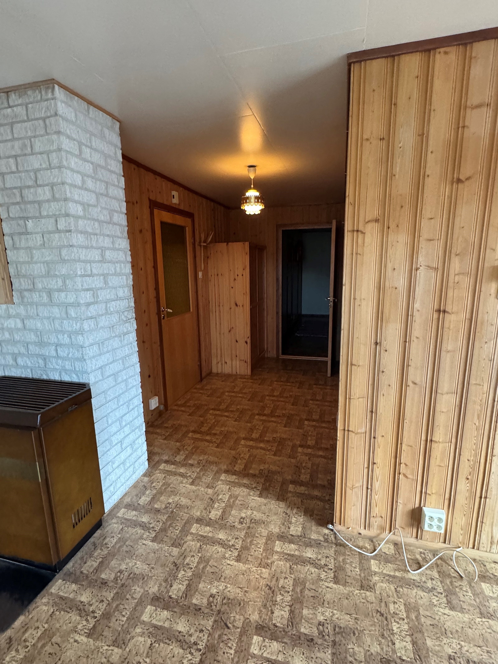 Entré/gang. Galleribilde