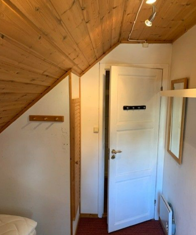 Møblert soverom Galleribilde