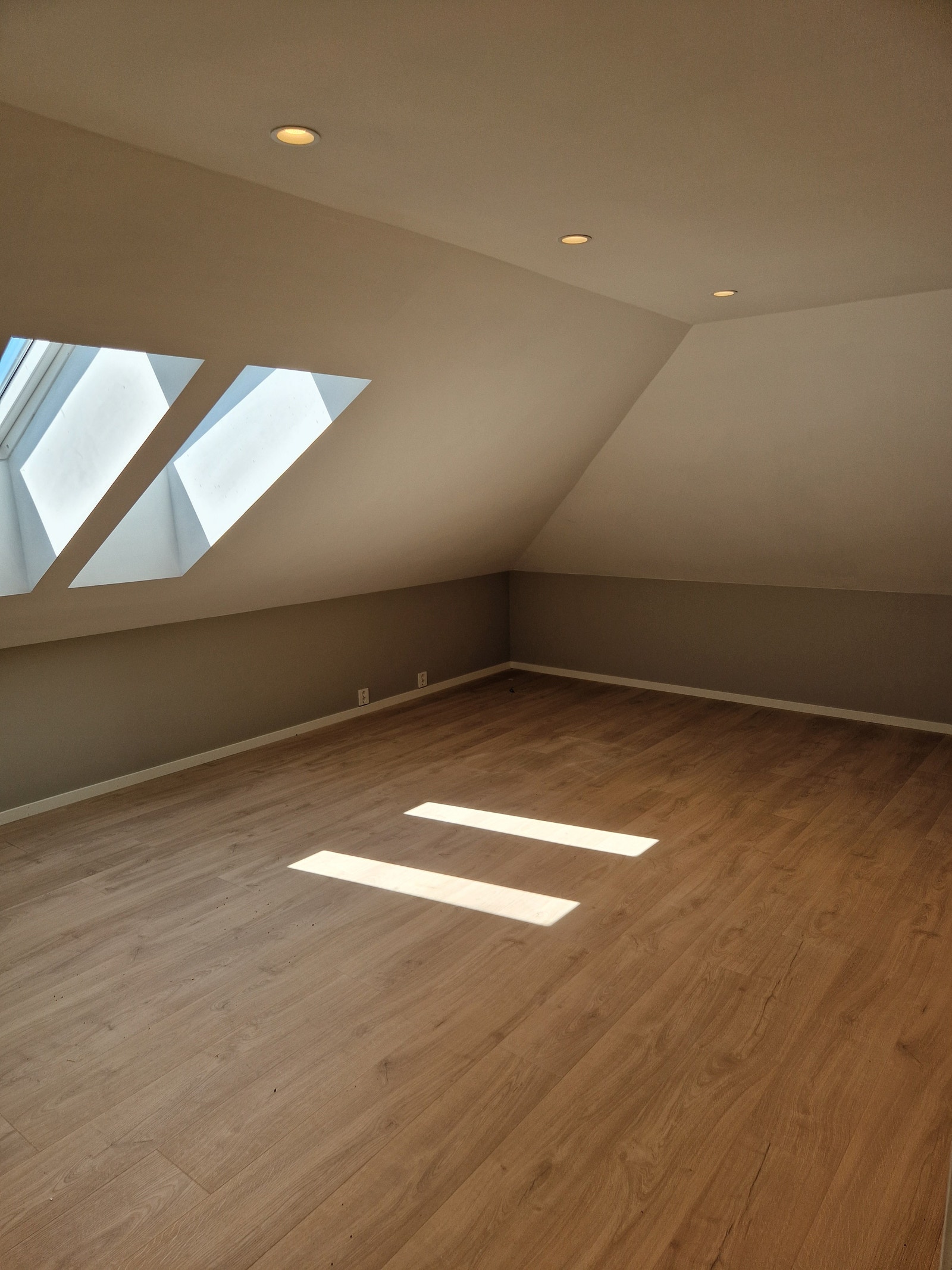 Loftstue Galleribilde