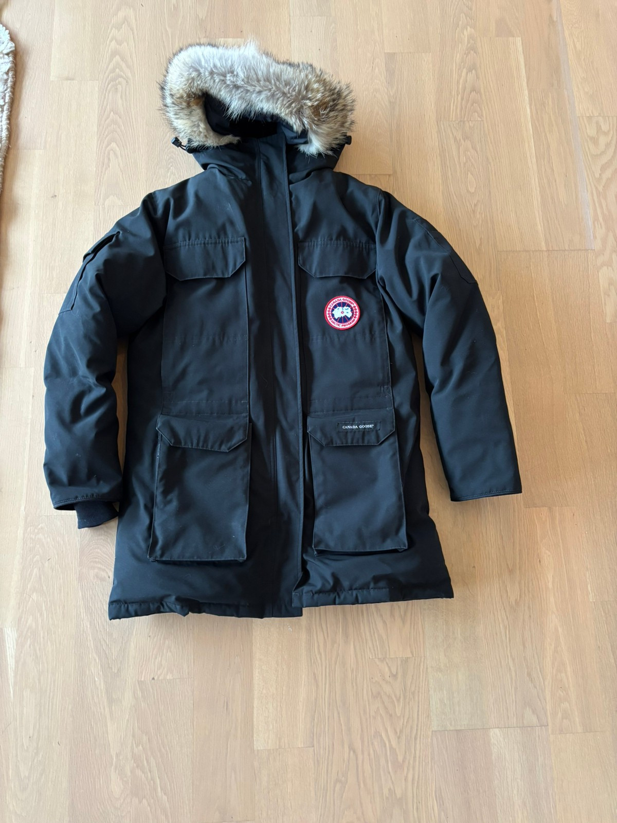 Canada goose jakke herre finn.no hotsell