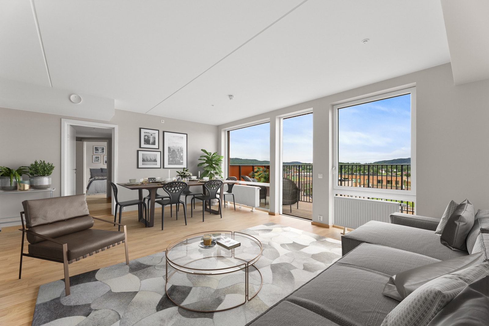 Leiligheten har store vinduer som gir et lyst og luftig hjem. Bildet er digitalt innredet, avvik vil forekomme Galleribilde