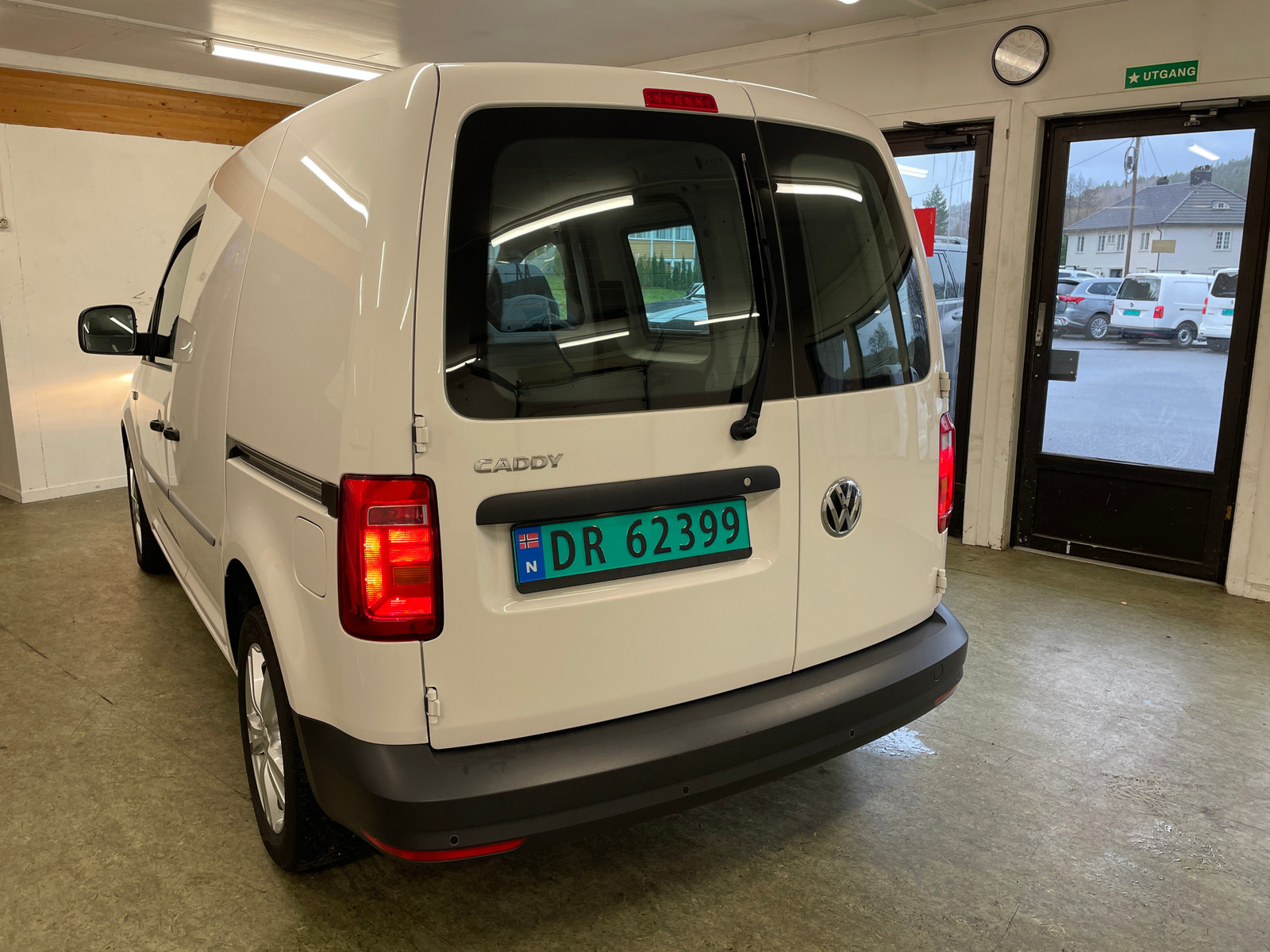Volkswagen Caddy 2,0TDI 102HK DSG/NAVI/WEBASTO/ADAPTIVE++ 3
