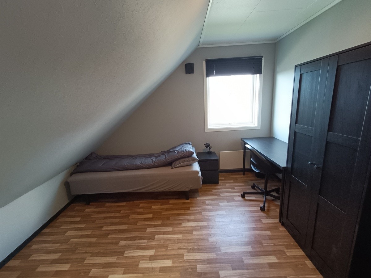 Soverom 4 i 2 etg Galleribilde