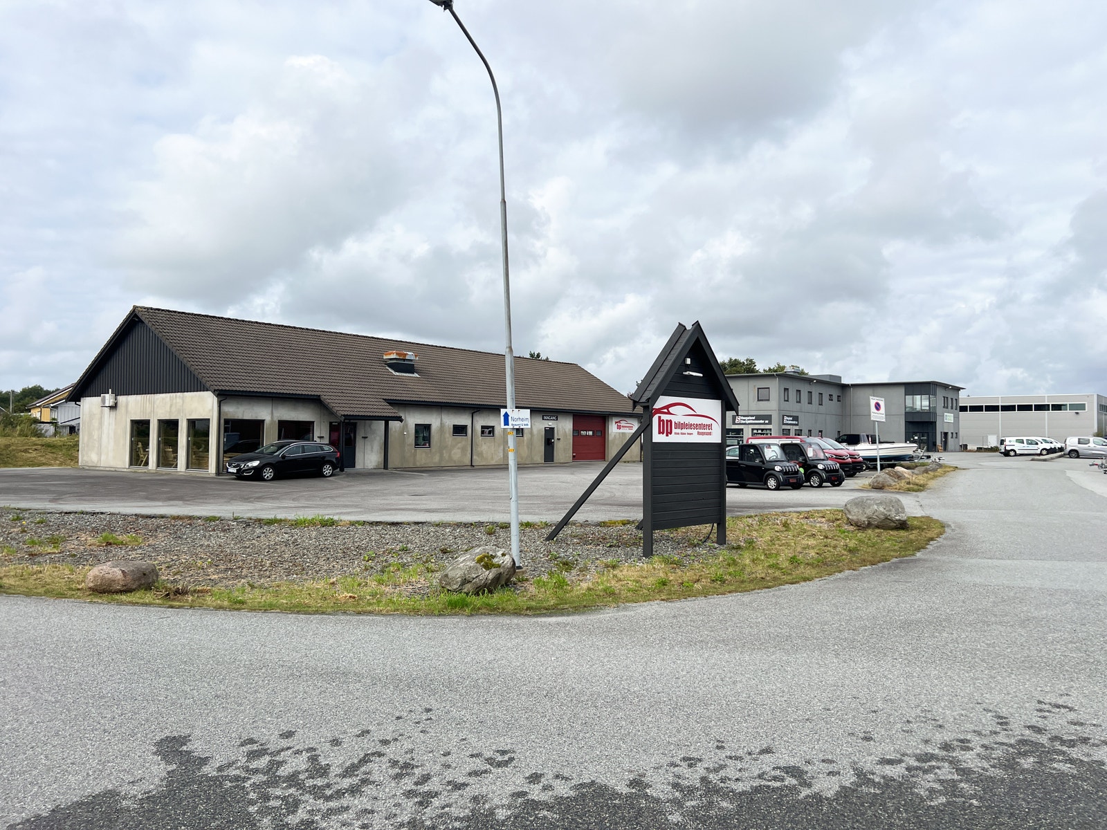 Uteareal Galleribilde