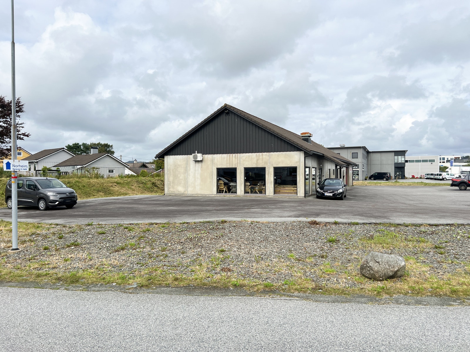 Uteareal Galleribilde