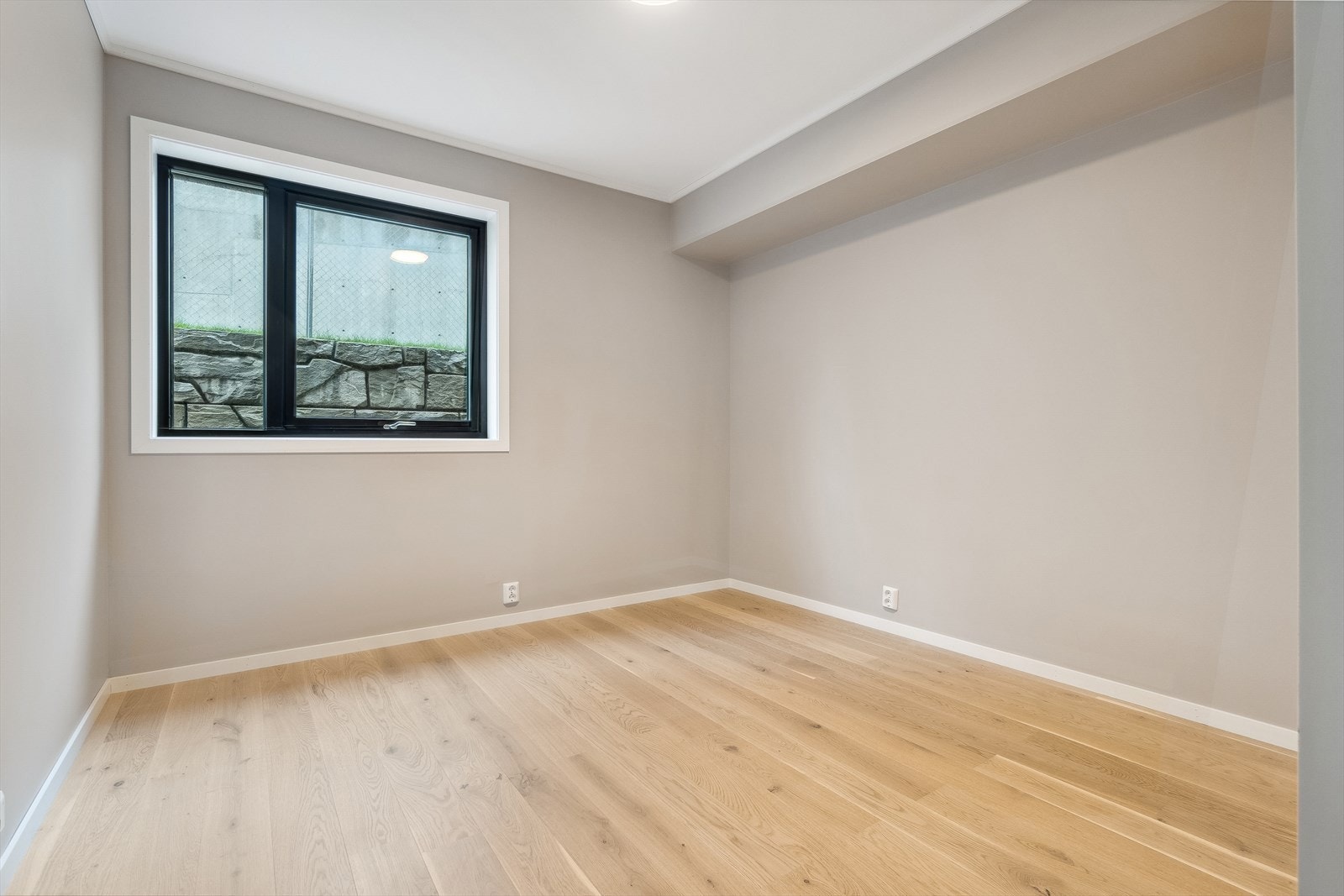 Soverom ved kjøkken 2. etasje Galleribilde