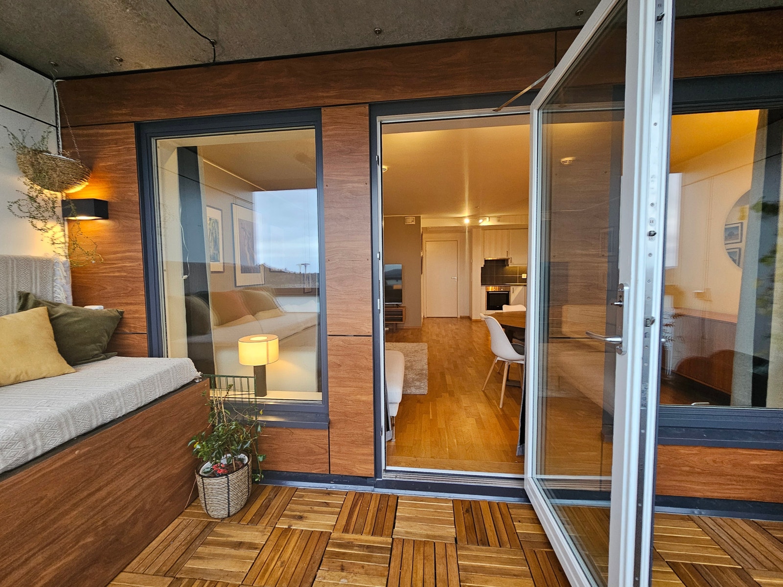 Innglasset terrasse Galleribilde