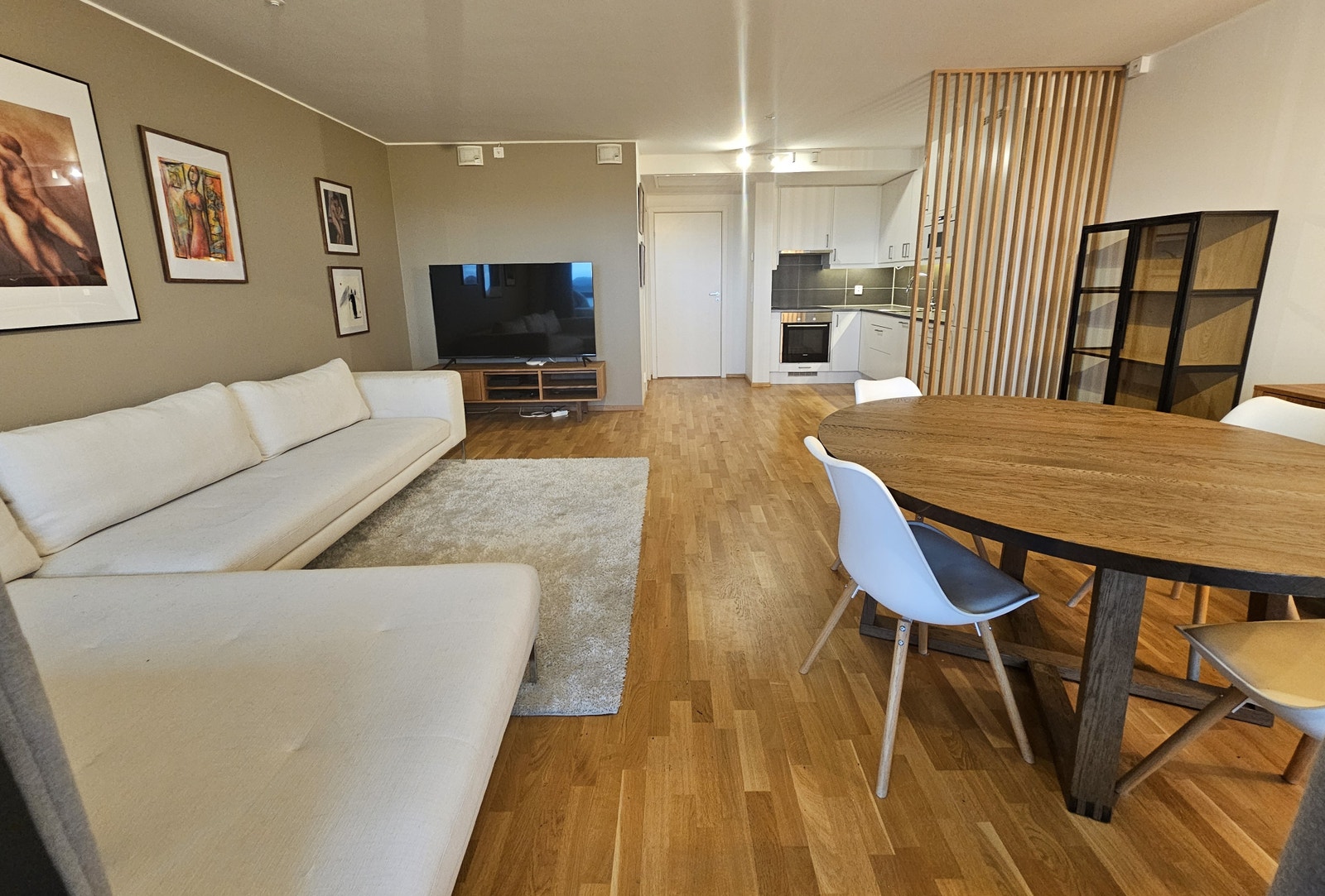 Stue/Kjøkken Galleribilde