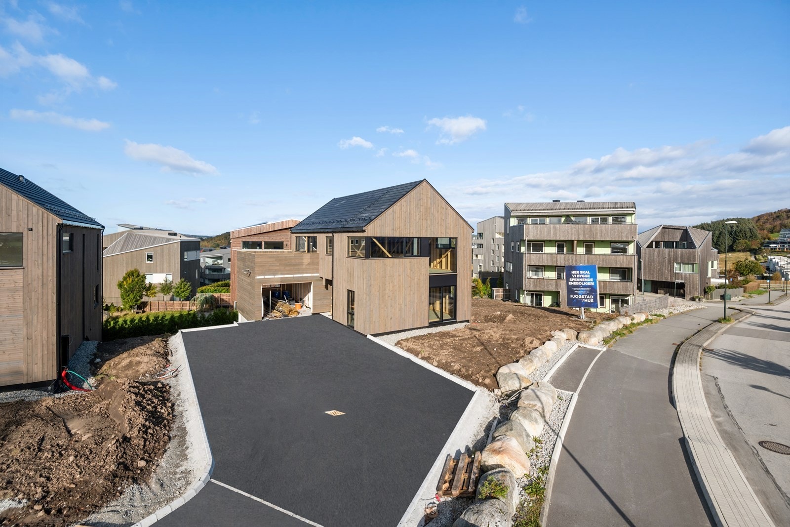 Skadbergbakken 76 - Stor, innholdsrik enebolig under oppføring på Skadberg Galleribilde
