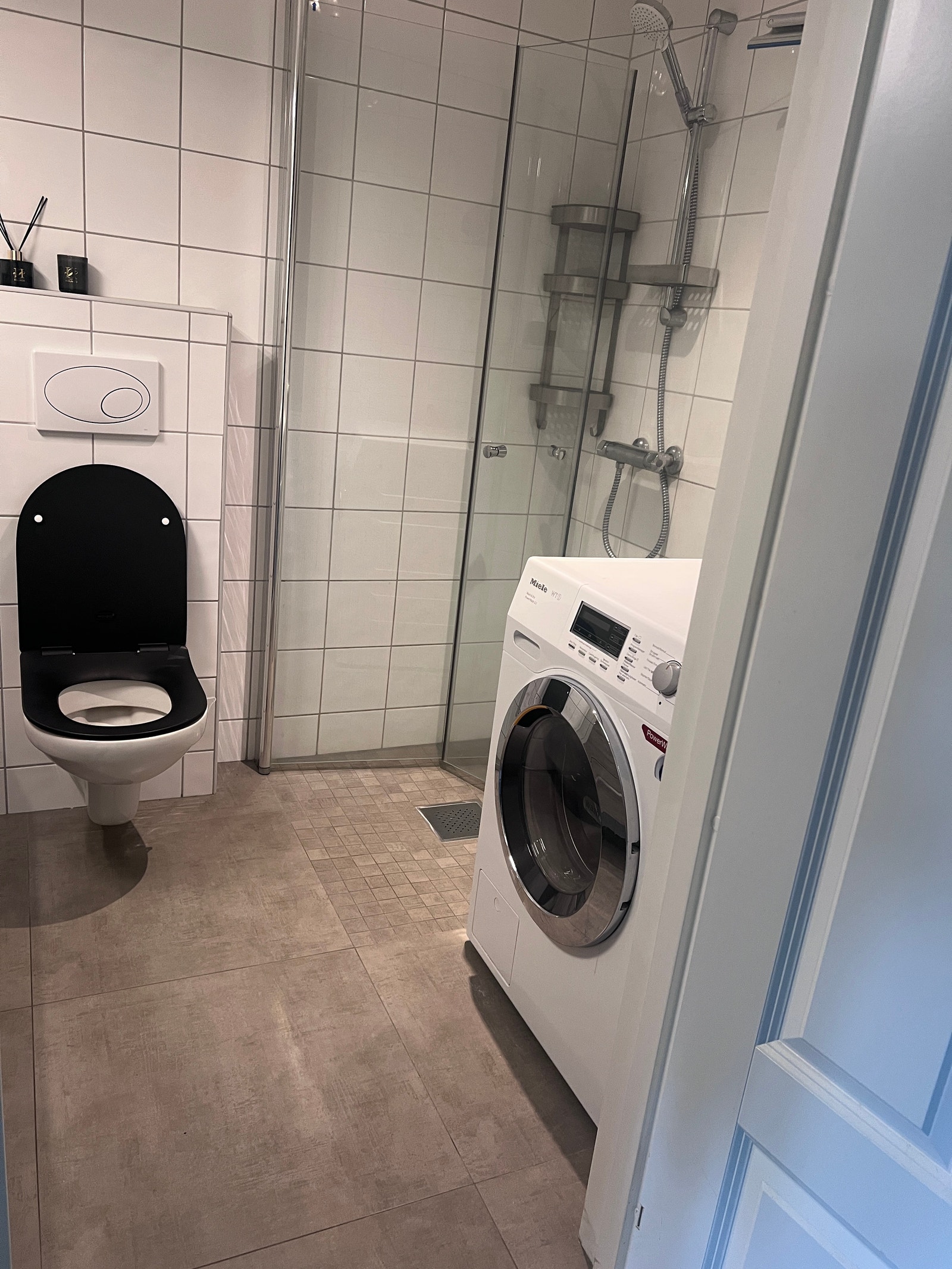 Badet med gulvvarme Galleribilde