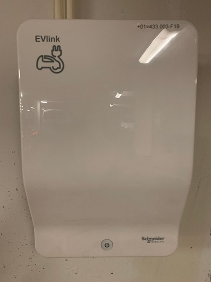 Egen lader Galleribilde