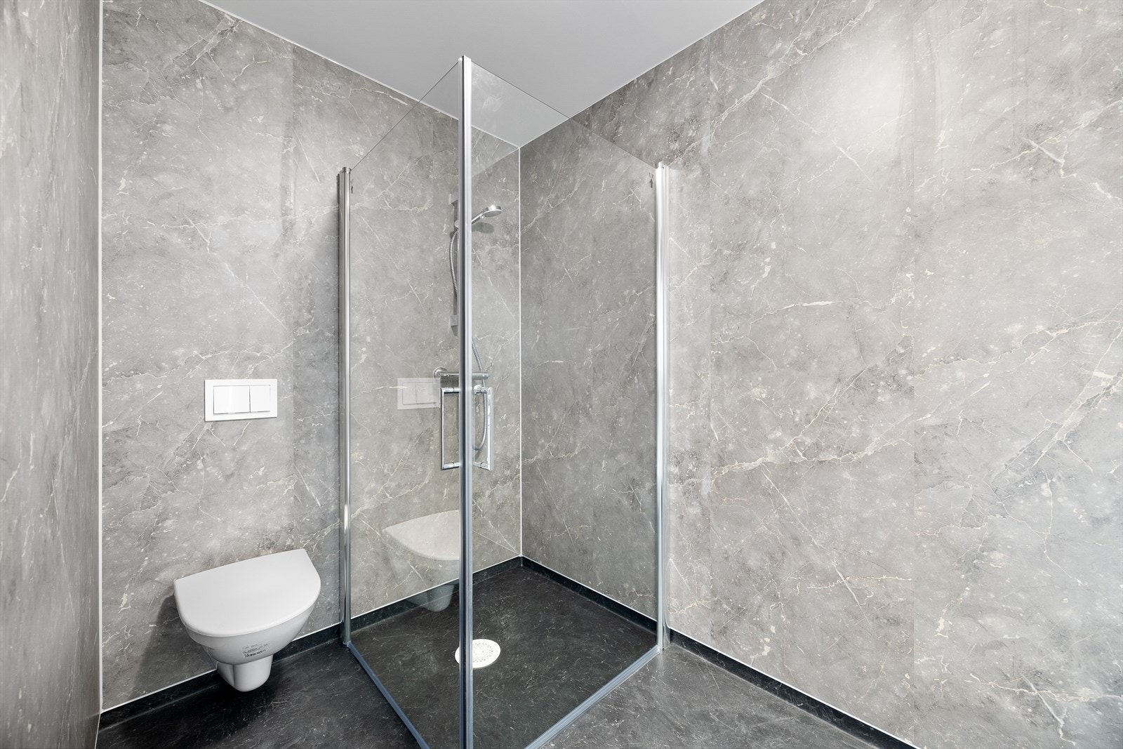 Baderom 2.etasje Galleribilde