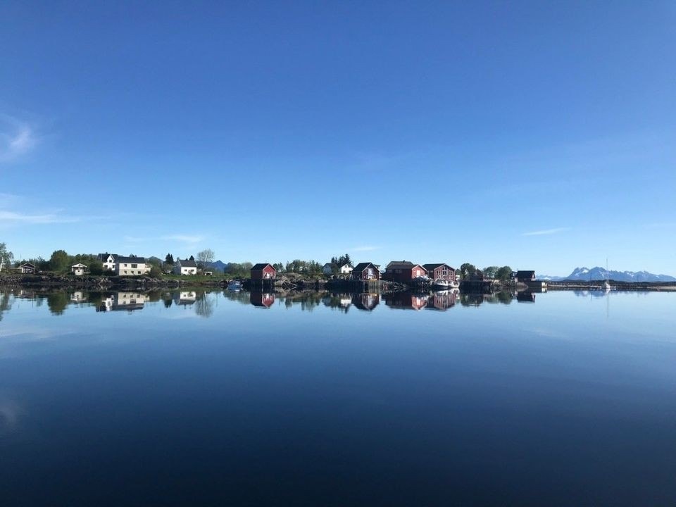 Rinøya sett fra havet Galleribilde