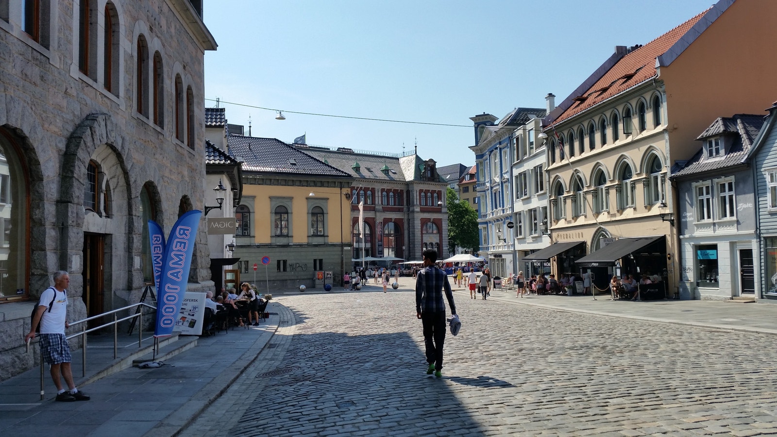 Nedover allmenningen Galleribilde