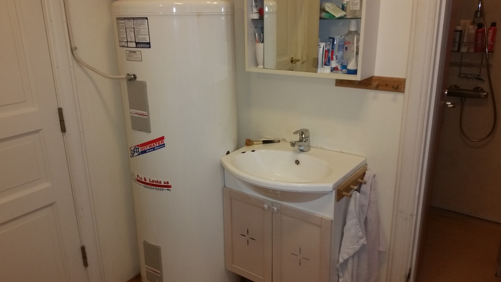 Varmtvannstank på 300 liter Galleribilde