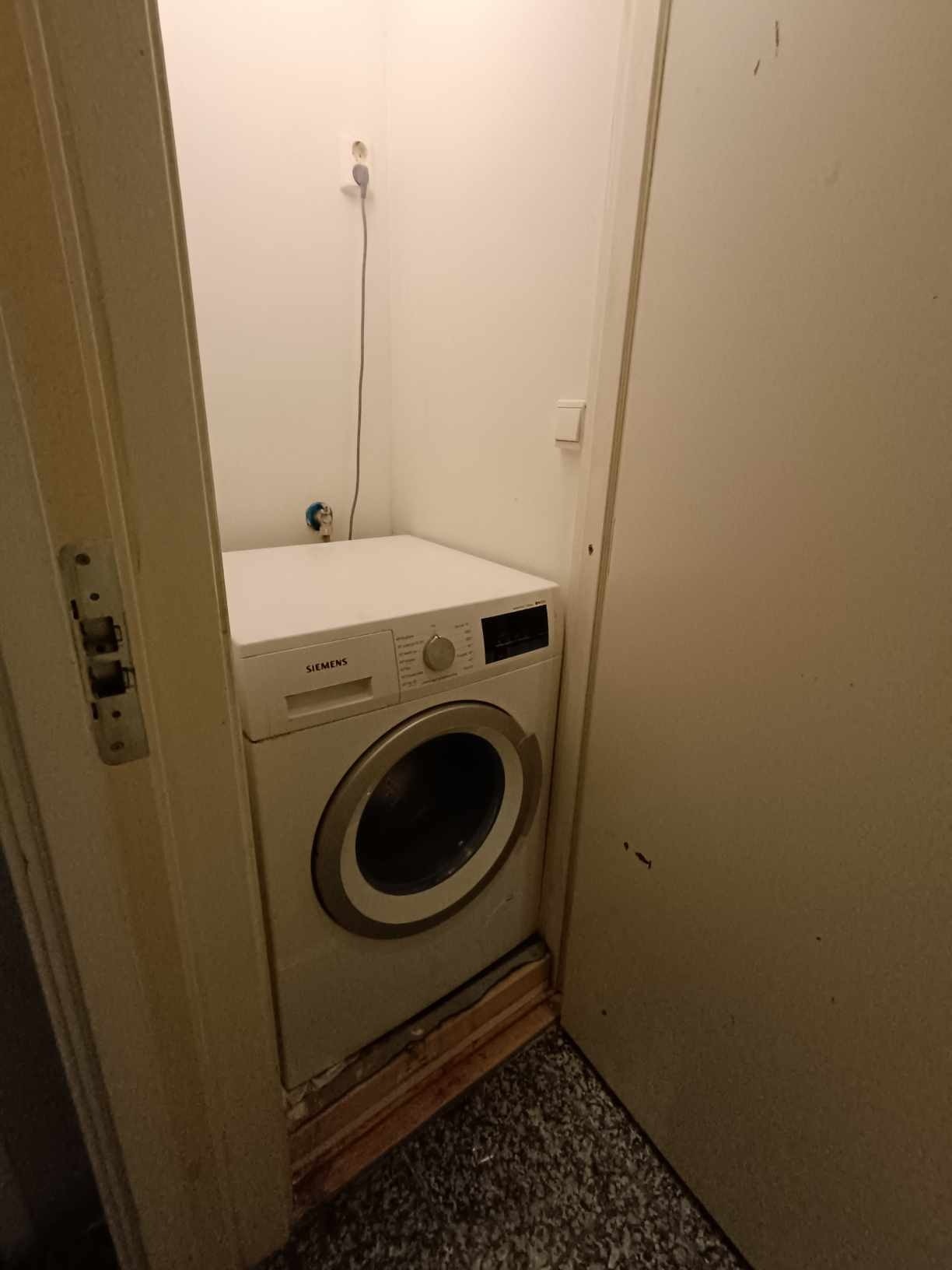 Vaskemaskin i leiligheten Galleribilde