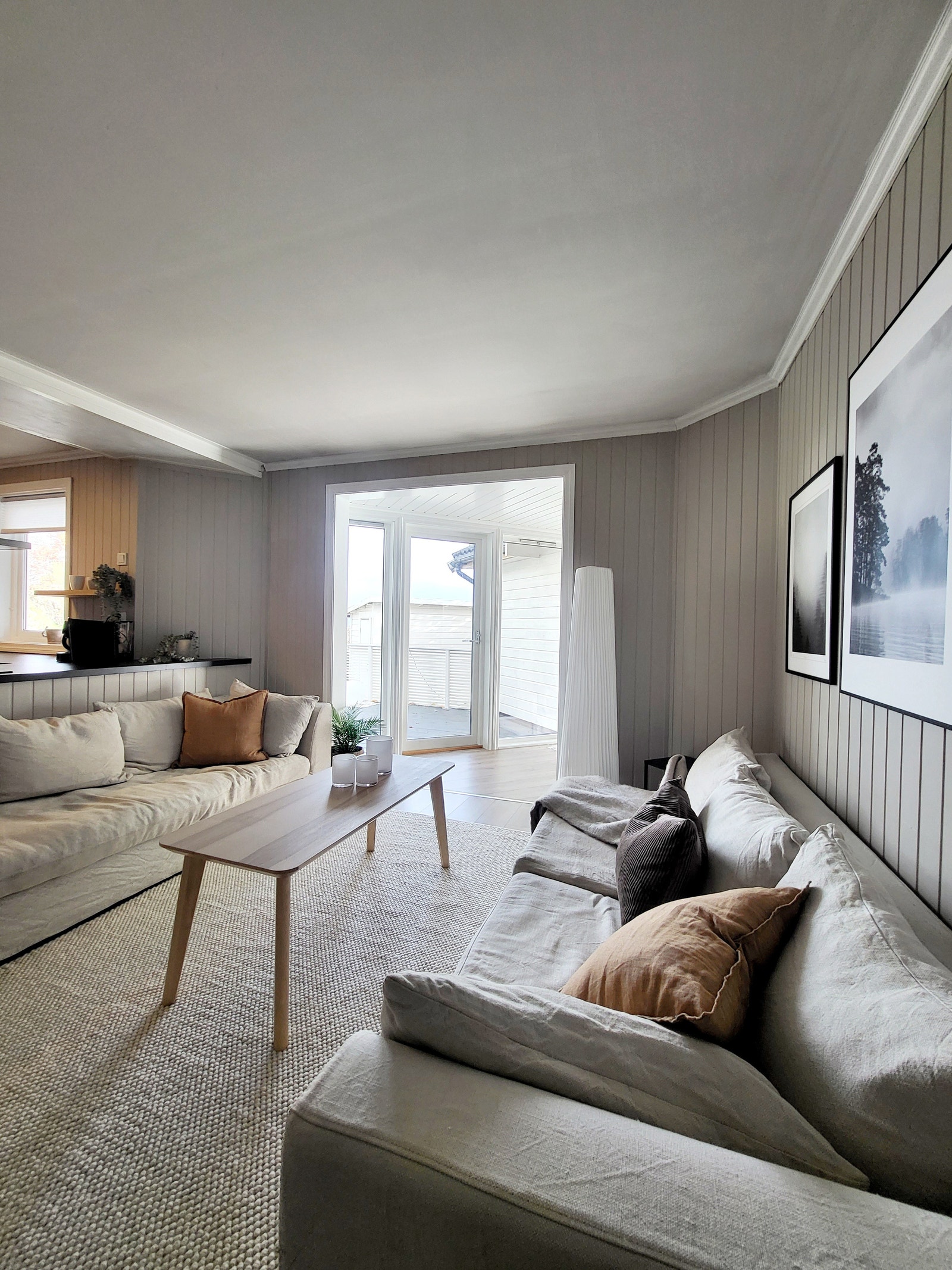 Stue med utgang Galleribilde