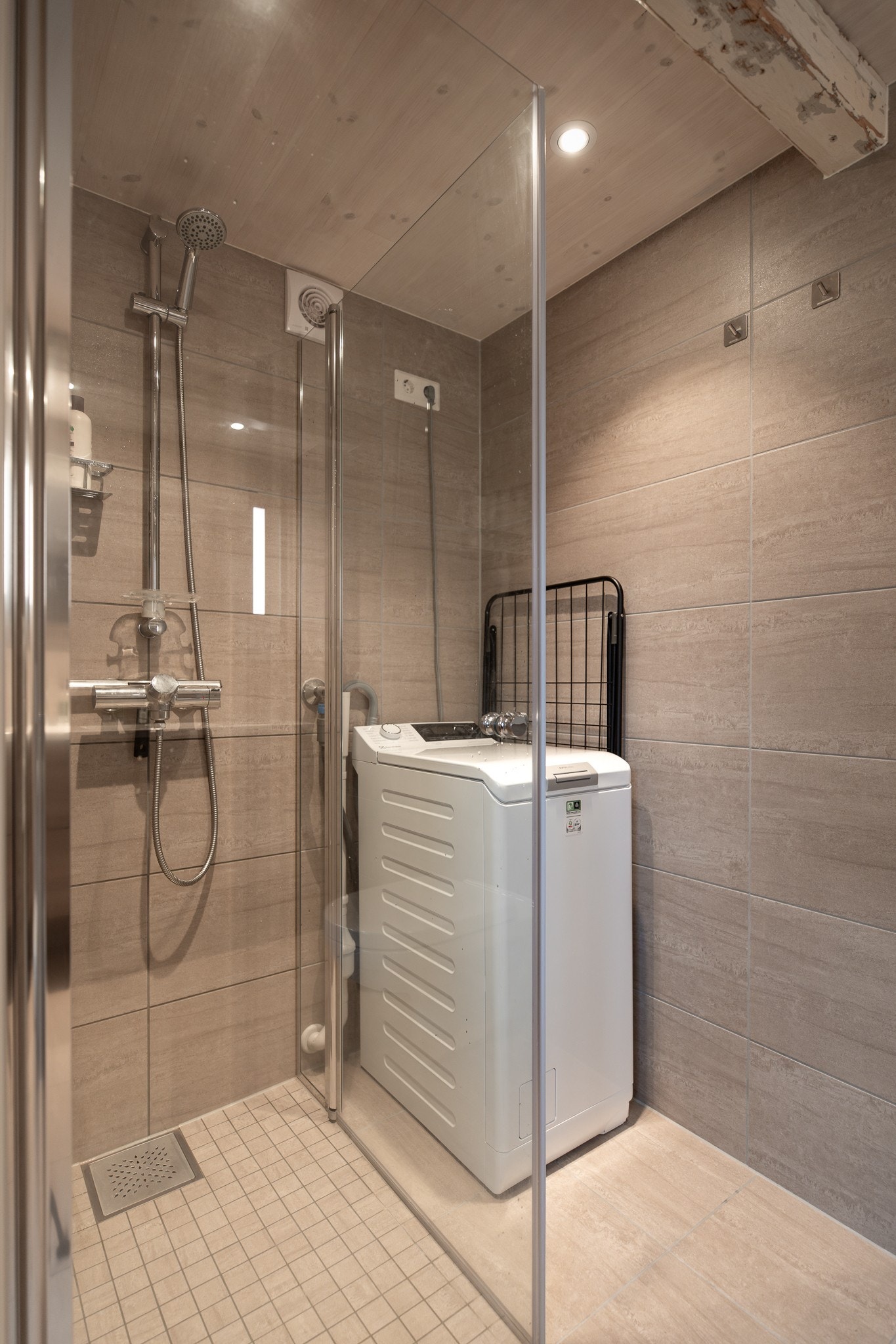 Bad hovedetasje. Fotograf: Adela Auriga Galleribilde