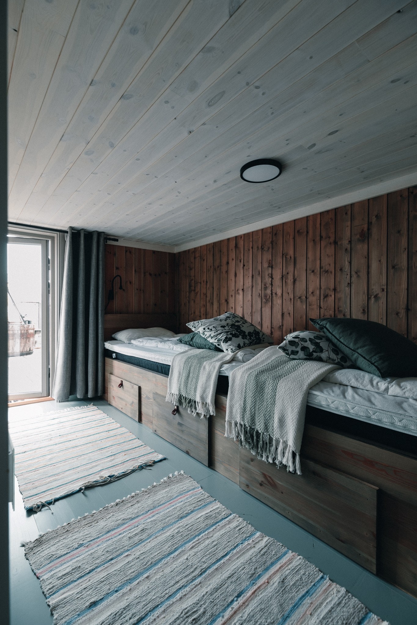 Soverom 1 båthus (underetasje). Fotograf: Adela Auriga Galleribilde