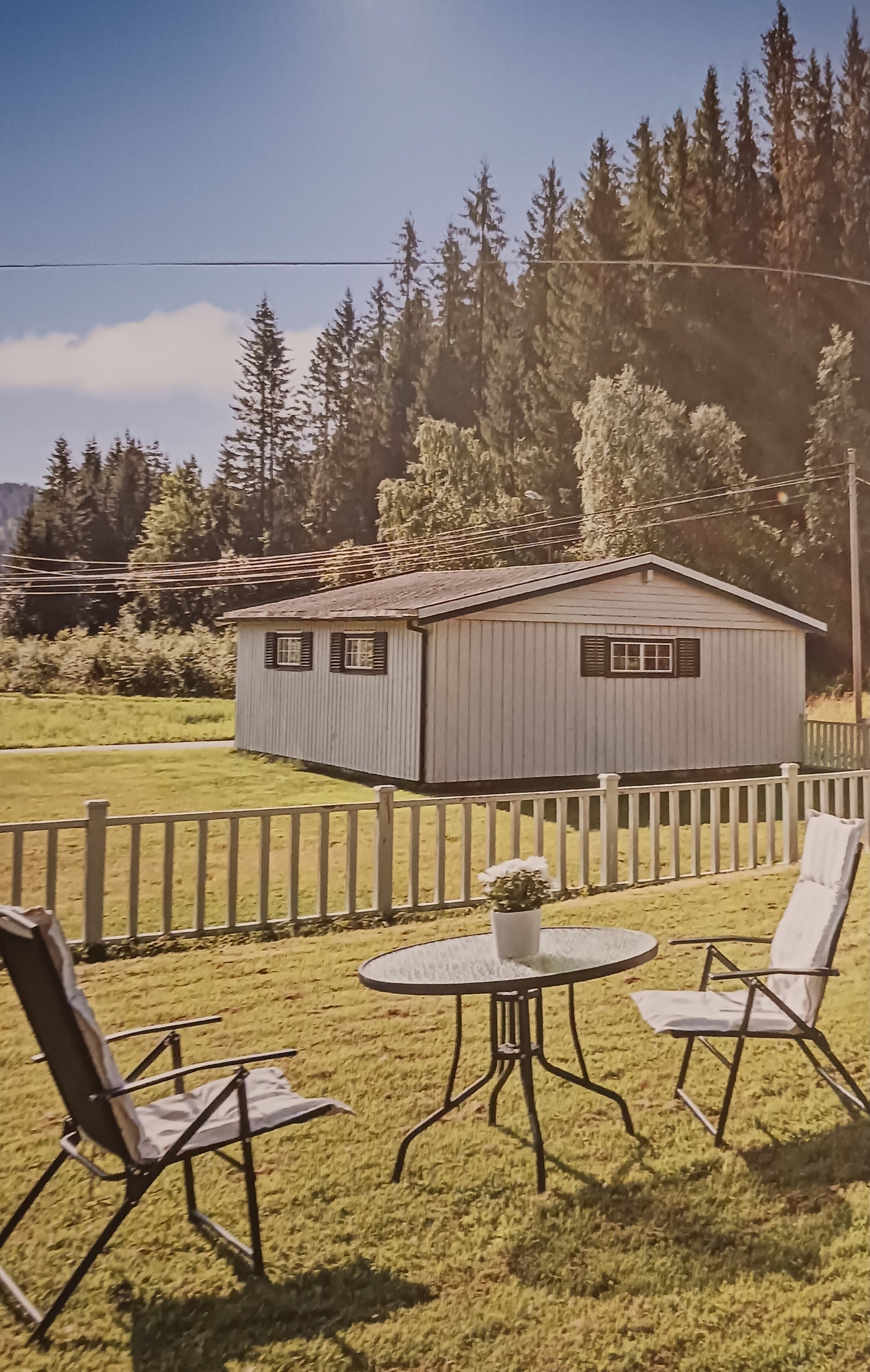 Fint og stor hagen Galleribilde