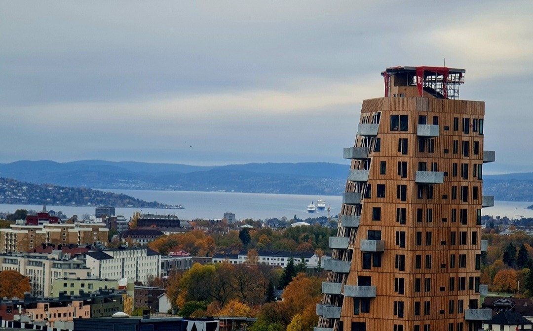Utsikt fra balkong Galleribilde