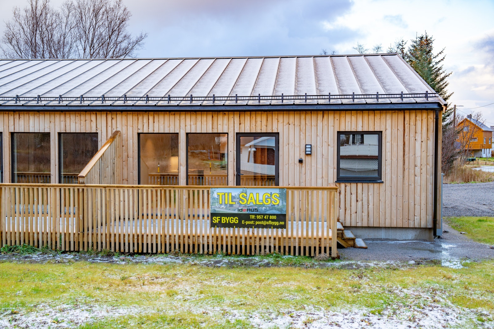 Platting i front av bolig Galleribilde