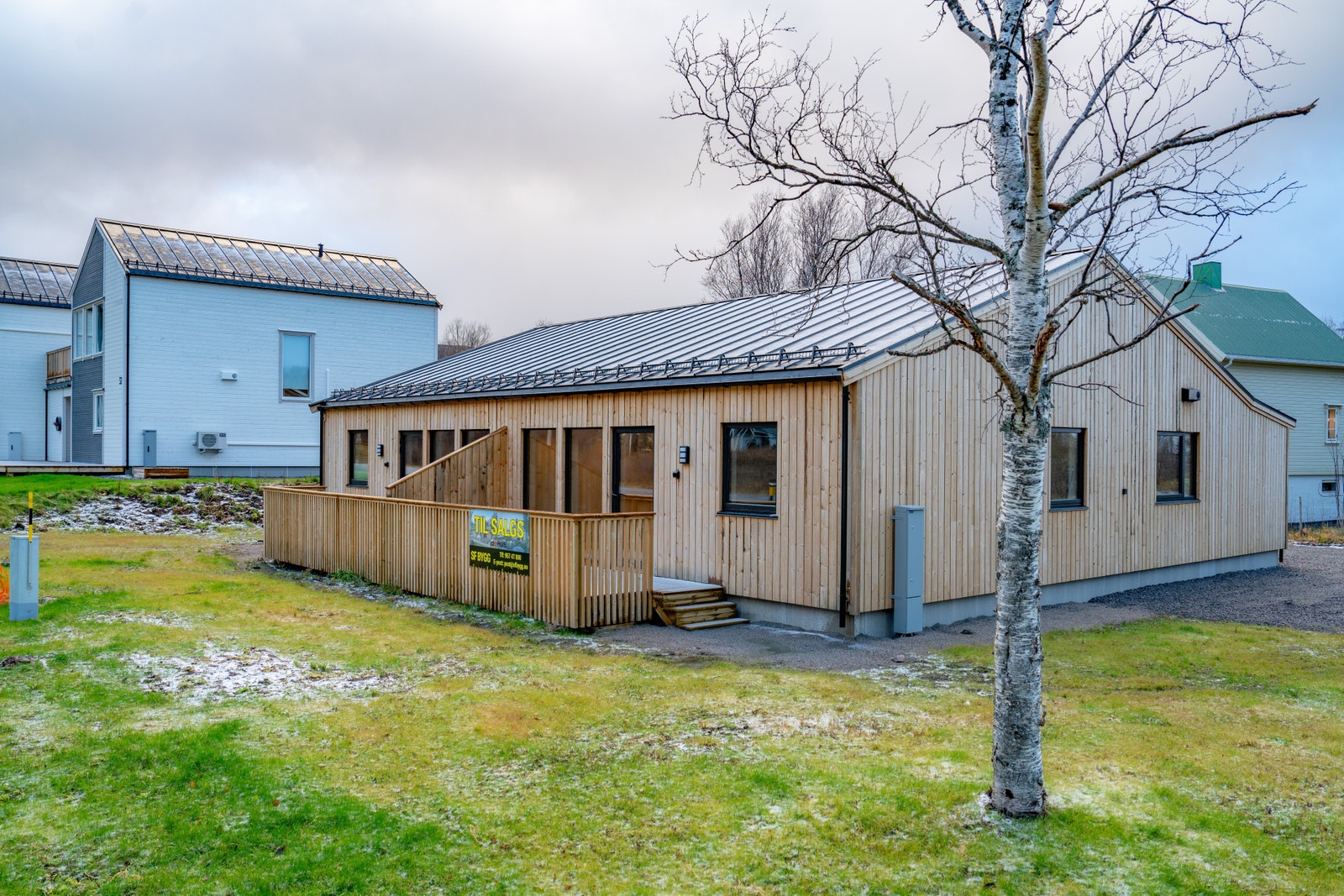 Flott bolig med Møre royal kledning og Nordan vinduer med utvendig alu-kledning Galleribilde