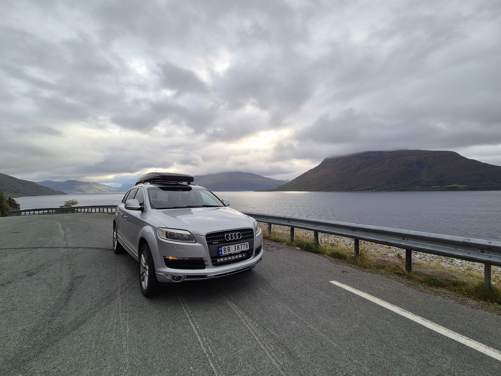 Audi Q7 Q7 3.0-232 D QUATTRO 2