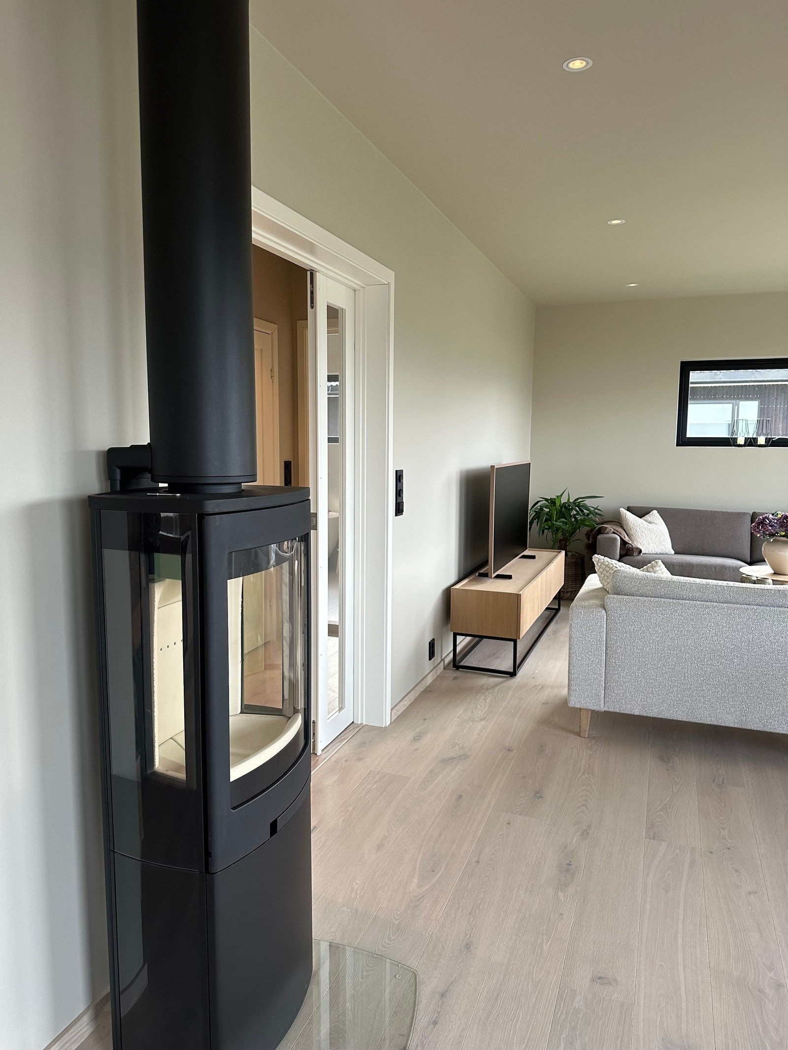 Bilde av tilsvarende bolig bygd av Fokus Bygg i 2013. NB: boligen er kundetilpasset. Galleribilde