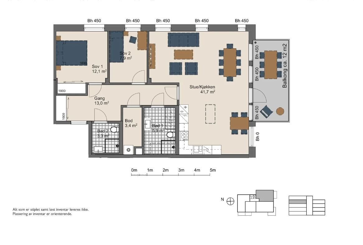 Stor og lys 3 roms endeleilighet med 2 bad. Kjøkkenøy. 1-stavs parkett. Soverommene vender mot frodig skog i øst. Sydvendt balkong med utsikt mot Salamanderdammen Galleribilde