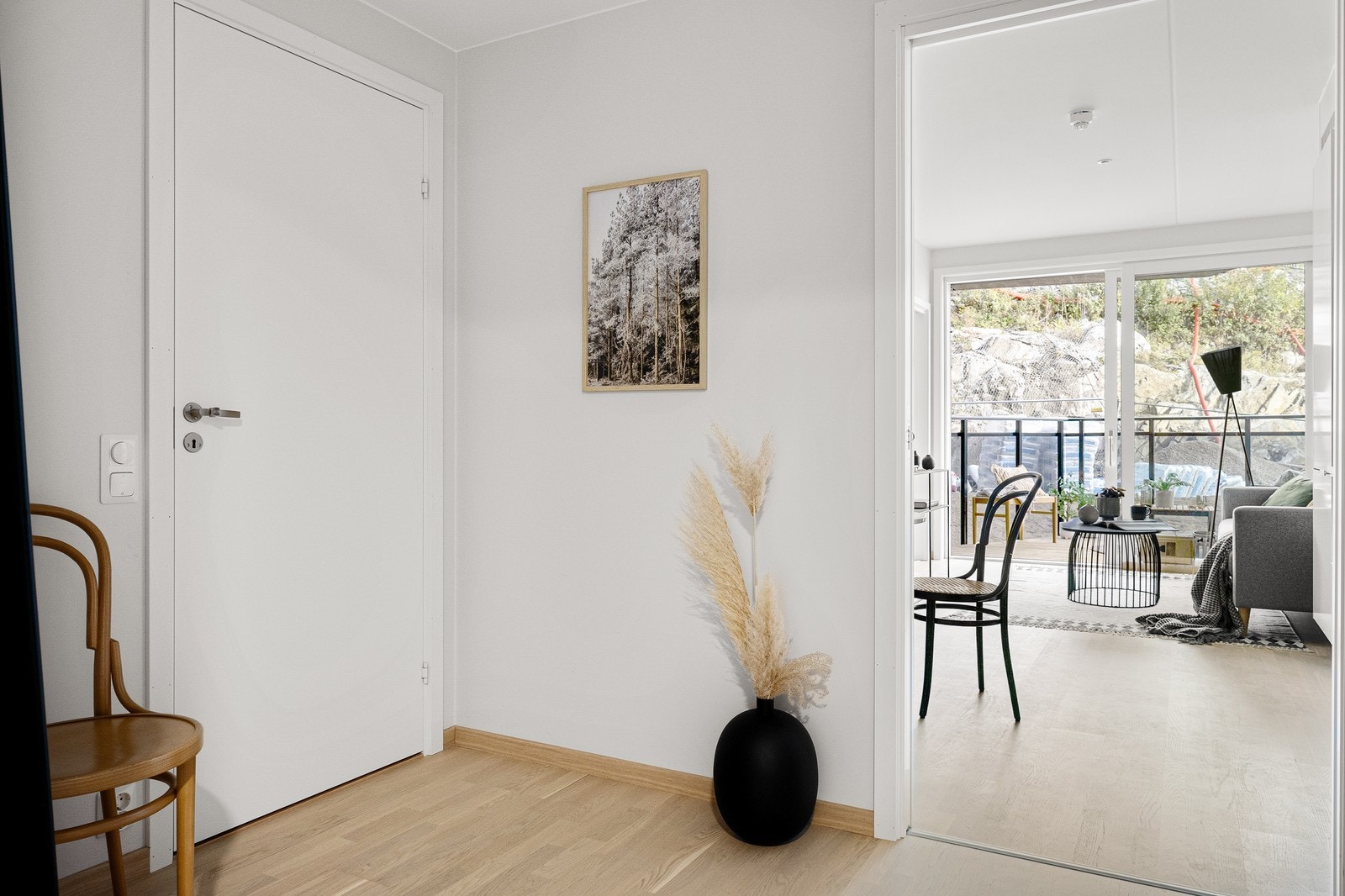Fra gang til åpen kjøkken og stueløsning Galleribilde