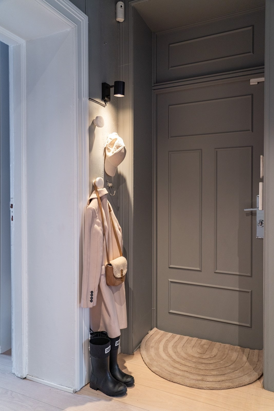 Her flytter du inn til et veldrevet og hyggelig borettslag. Foreligger heller ingen forkjøpsrett. Galleribilde