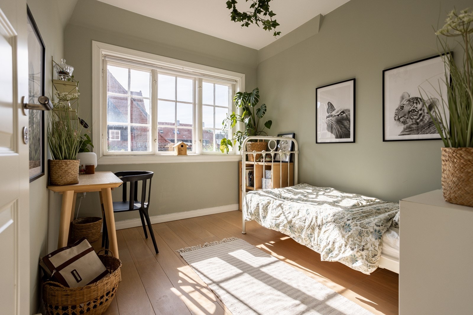 Rommene fungerer ypperlig som barnerom, gjesterom, kontor eller det man måtte ha behov for. Galleribilde