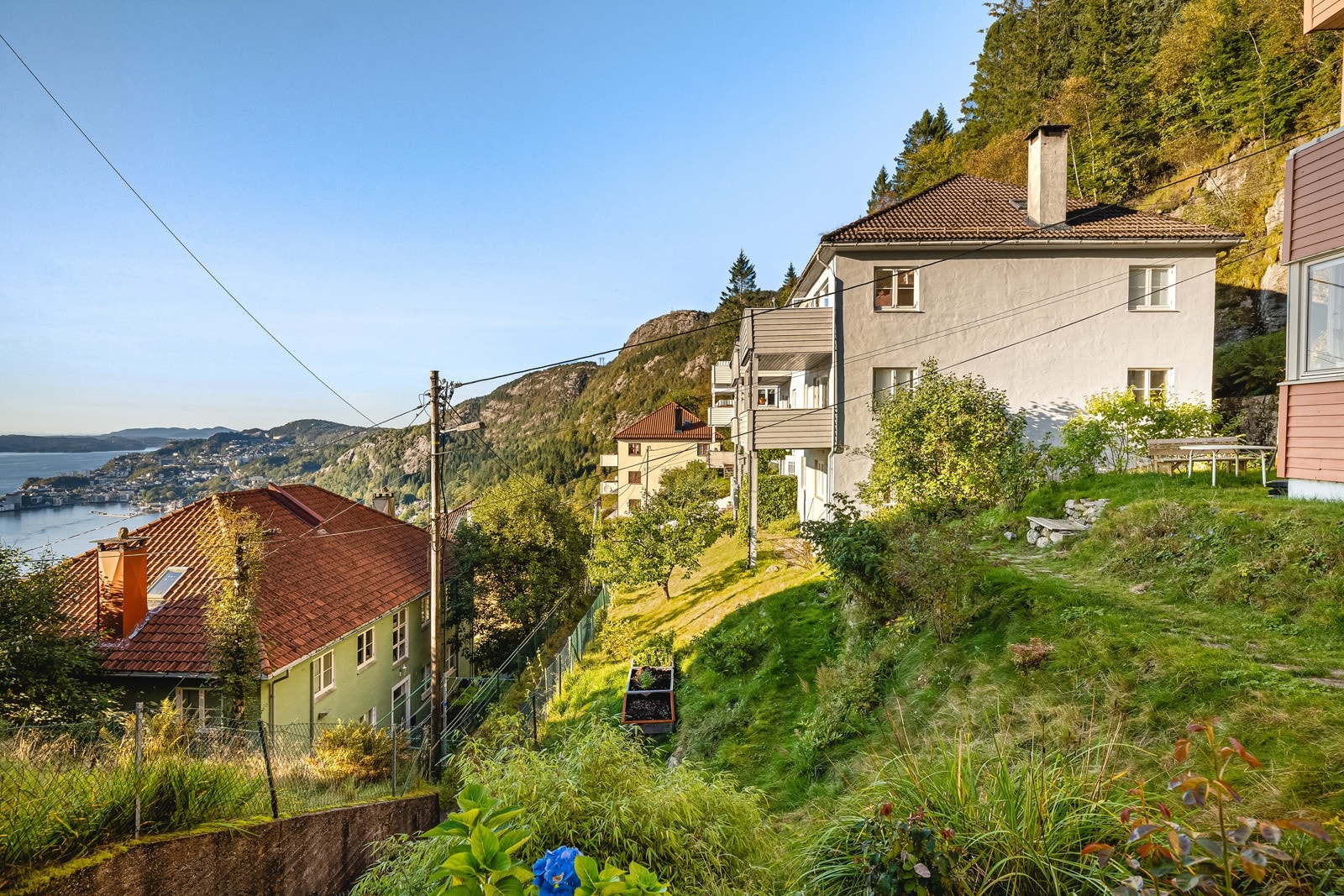 Husk å laste ned salgsoppgaven, slik at du stiller best mulig forberedt til visning! Galleribilde